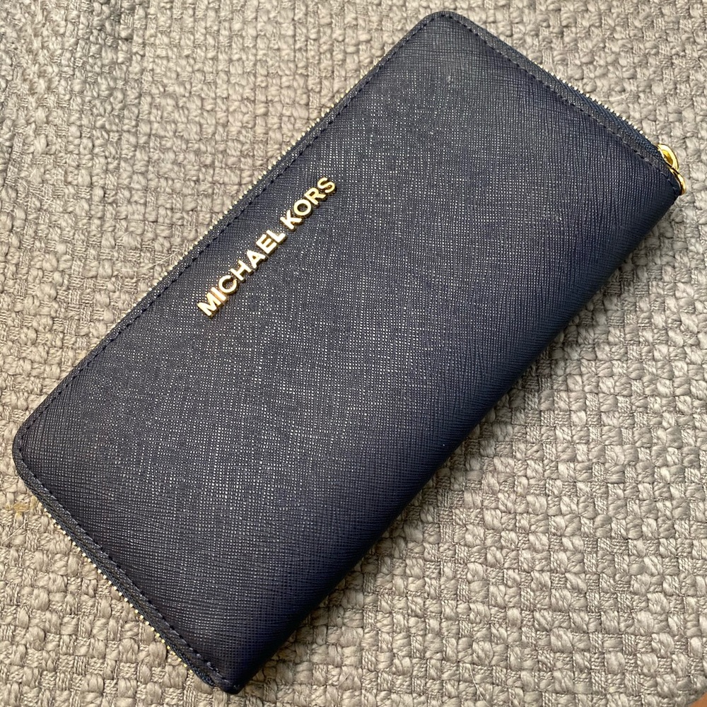 Navy blue Michael Kors saffiano leather wallet